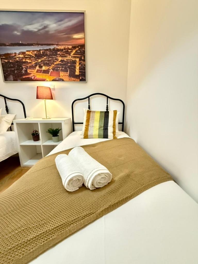 Apartamento Central Em Lisboa Bagian luar foto